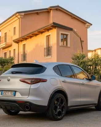 Stelvio Competizione 2.2 Q4 -210cv  garanzia Alfa