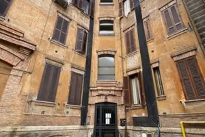 Immobile in asta di 59 m² a Roma