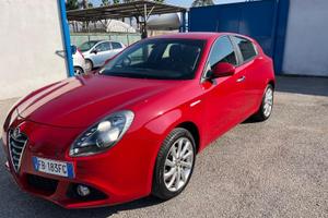 Alfa giulietta 1.4 benz-full-km 65000-12/2015