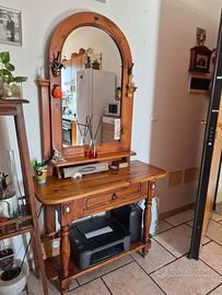Toilette con specchio