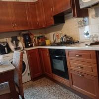 cucina angolare in legno .