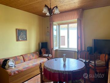 Porzione di casa con vista