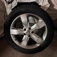 4 pneumatici + cerchi da 20”