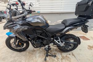 Benelli TRK 502X (05/2023) - 3.900 km