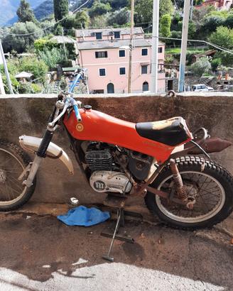 Montesa Cota 348 serbatoio