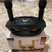 Karaoke con cassa e Bluetooth nuovo