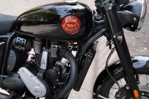 CAMBIO moto con scooter 