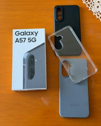 Samsung Galaxy A57 - Pari al NUOVO -