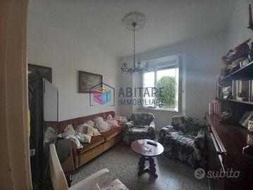 Appartamento di 90 m² con 5 locali a Rosignano Mar
