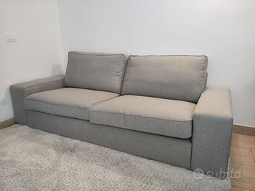 Divano IKEA KIVIK a 3 posti