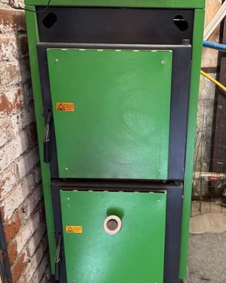 KIT CALDAIA A LEGNA/PELLET