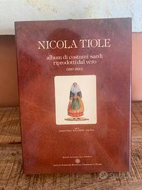 Nicola Tiole album di costumi sardi riprodotti dal