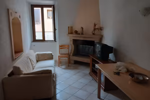 Sant'Antonio di Gallura  centro. Tre appartamenti
