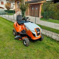trattorino tagliaerba stihl