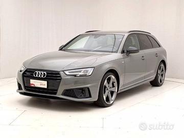 Audi A4 Avant Business Sport 40 TDI quattro SLine