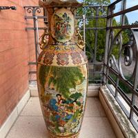 Vaso cinese raffigurante momenti vita quotidiana