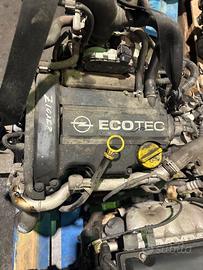 Motore OPEL corsa 1.0 benzina Z10XEP
