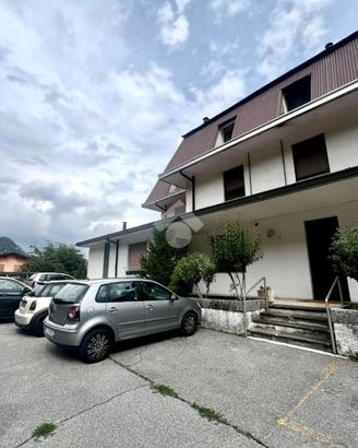 MONOLOCALE A COLZATE