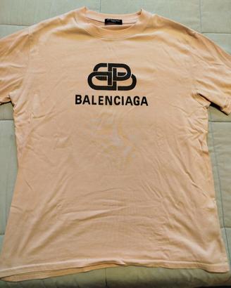 T-Shirt Balenciaga