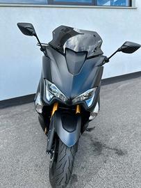 Yamaha T Max 530