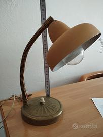Lampada da tavolo anni 60