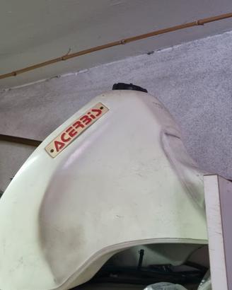 Serbatoio Acerbis e scarico GPR Suzuki DR 350