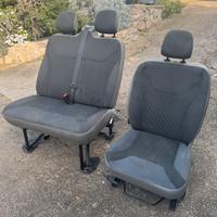 Sedili anteriori Vivaro A