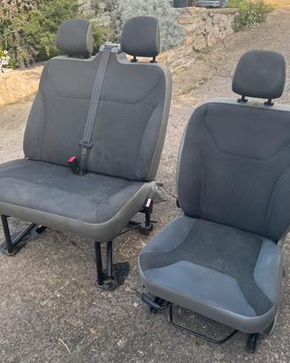 Sedili anteriori Vivaro A