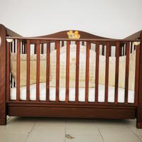 Culla classica in legno con cassettone