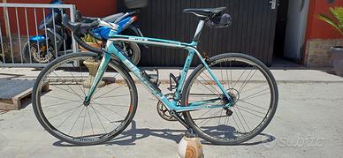 Bici da corsa Bianchi