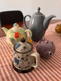 Set di 4 teiere in ceramica