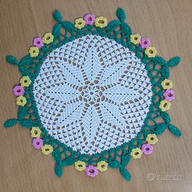 Centrini all’uncinetto fatti a mano 24 cm vintage
