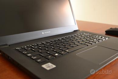 Notebook praticamente nuovo