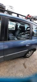 HYUNDAI MATRIX 2002 - PORTA POSTERIORE SINISTRO