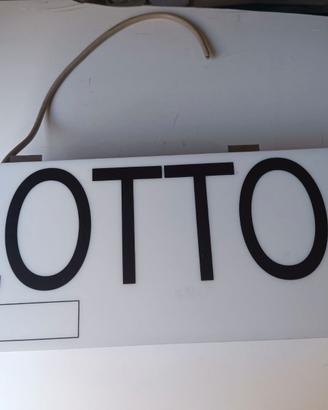 Insegna luminosa in plexiglass inusta lotto