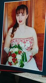 Abito da sposa bianco e rosso bordeaux&strascico.