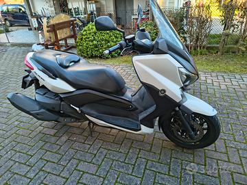 Yamaha X-Max 400 - 2013