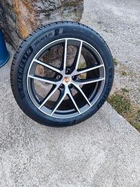 Cerchi e gomme termiche Porsche Macan