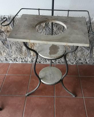 Toilette o portafiori antico