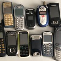 Telefoni cellulari vintage collezionismo 11 pezzi