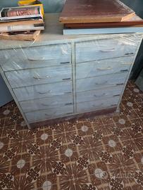 Cassettiera farmacia