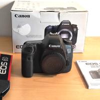 Canon 6D + kit scatola e carica batterie