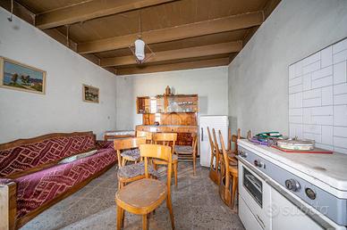 RUSTICO A MONTECCHIA DI CROSARA