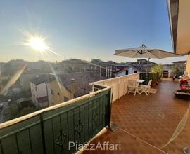 attico con grande terrazza - zona Brusegan