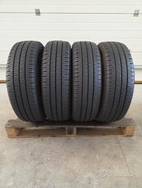 4 gomme Nexen 215 75 16 C 2025
