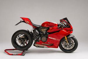 Ducati 1199 Panigale R | firma T. Bayliss | 201 CV