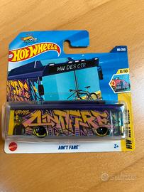 Hot Wheels Ain't Fare - HW Art Cars