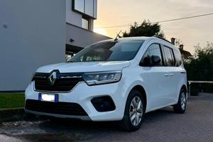 Renault Kangoo 1.5 blue dci Equilibre 115cv edc