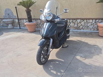Piaggio Beverly 500