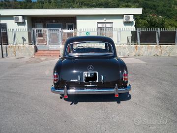 mercedes ponton berlina 